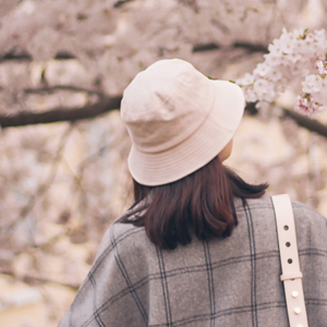 bucket hat